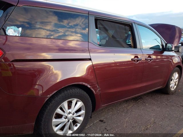 Photo 5 VIN: KNDMB5C1XG6086048 - KIA SEDONA 