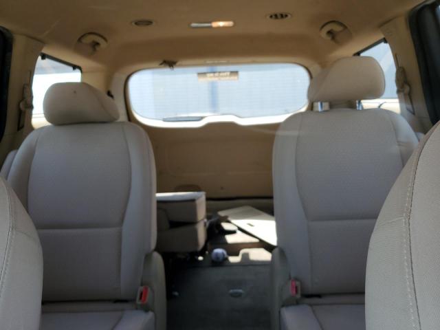 Photo 9 VIN: KNDMB5C1XG6148631 - KIA SEDONA LX 