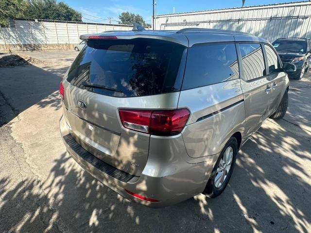 Photo 3 VIN: KNDMB5C1XG6164991 - KIA SEDONA LX 