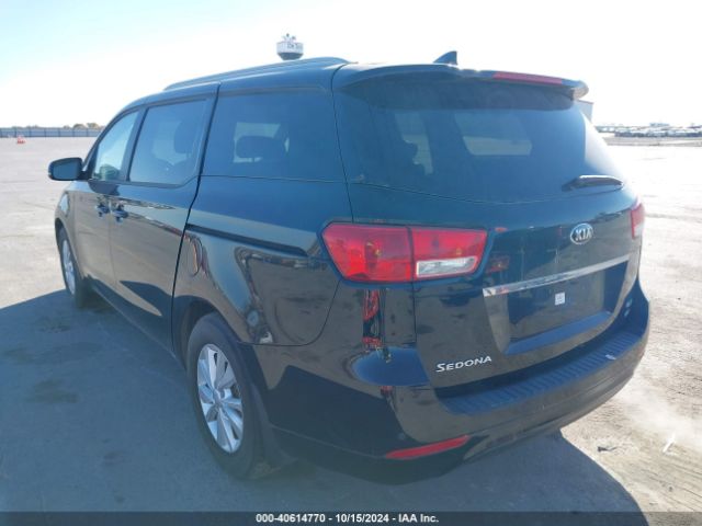 Photo 2 VIN: KNDMB5C1XG6182326 - KIA SEDONA 