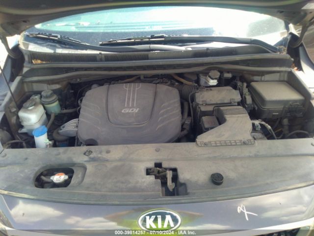 Photo 9 VIN: KNDMB5C1XG6190877 - KIA SEDONA 