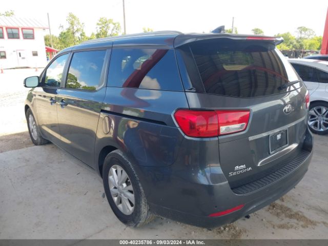 Photo 2 VIN: KNDMB5C1XG6204728 - KIA SEDONA 