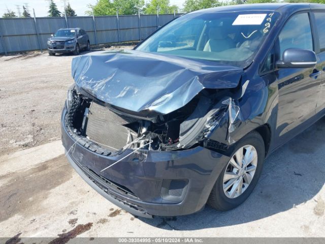 Photo 5 VIN: KNDMB5C1XH6226858 - KIA SEDONA 