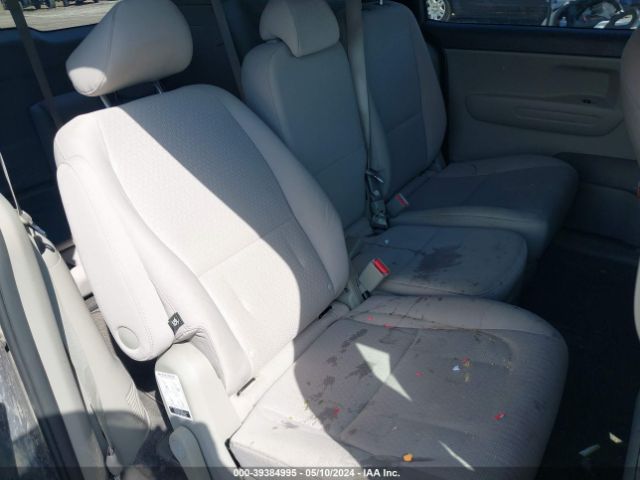 Photo 7 VIN: KNDMB5C1XH6226858 - KIA SEDONA 