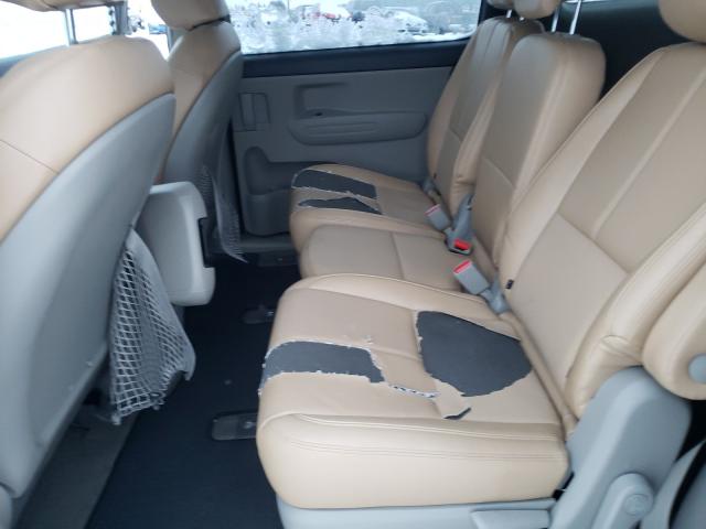 Photo 5 VIN: KNDMB5C1XK6481694 - KIA SEDONA LX 