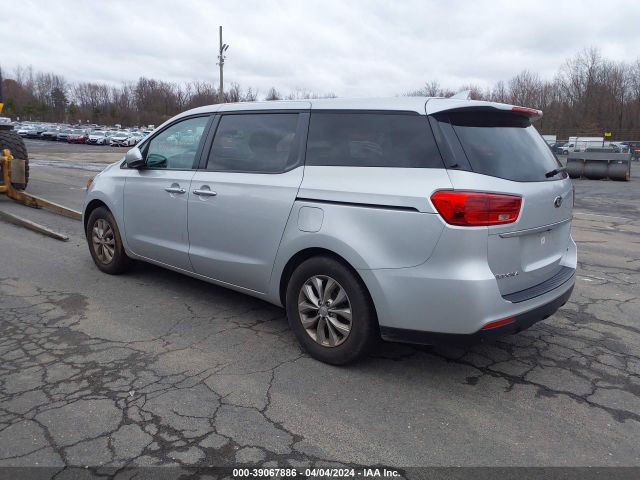 Photo 2 VIN: KNDMB5C1XL6589721 - KIA SEDONA 