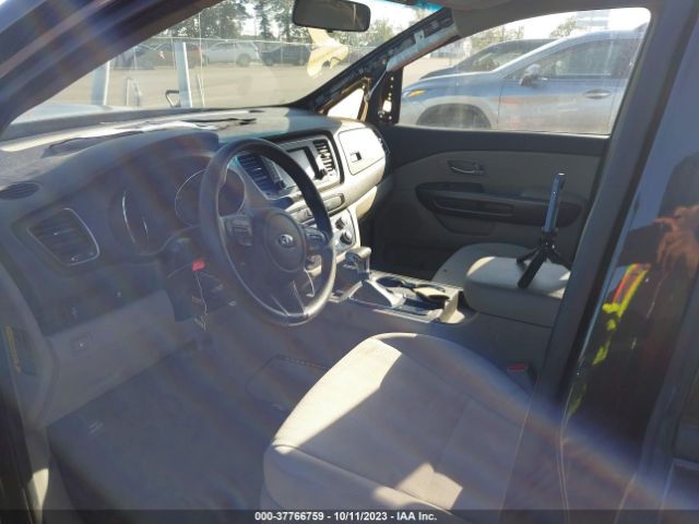 Photo 4 VIN: KNDMB5C1XM6663379 - KIA SEDONA 