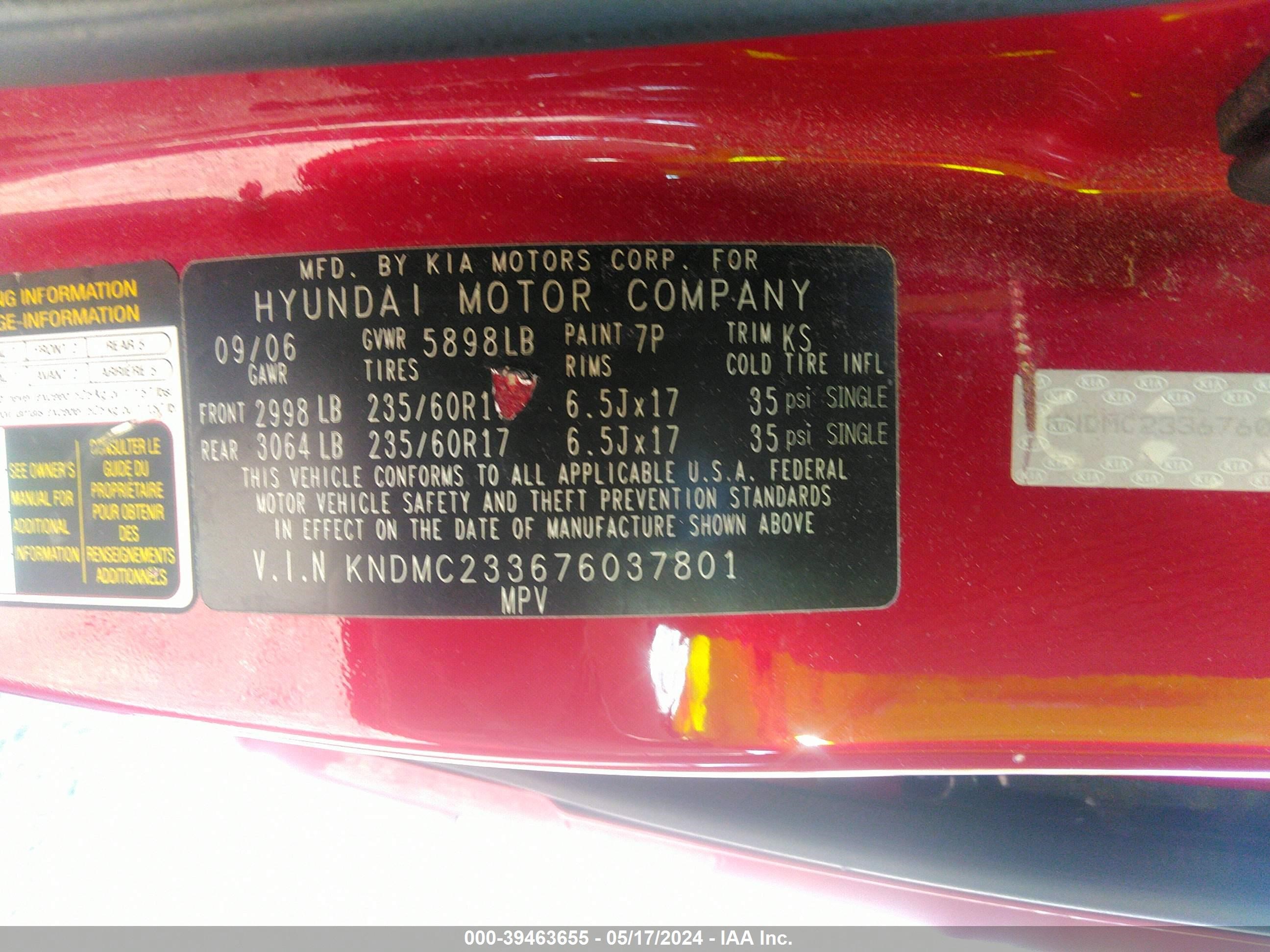 Photo 8 VIN: KNDMC233676037801 - HYUNDAI ENTOURAGE 