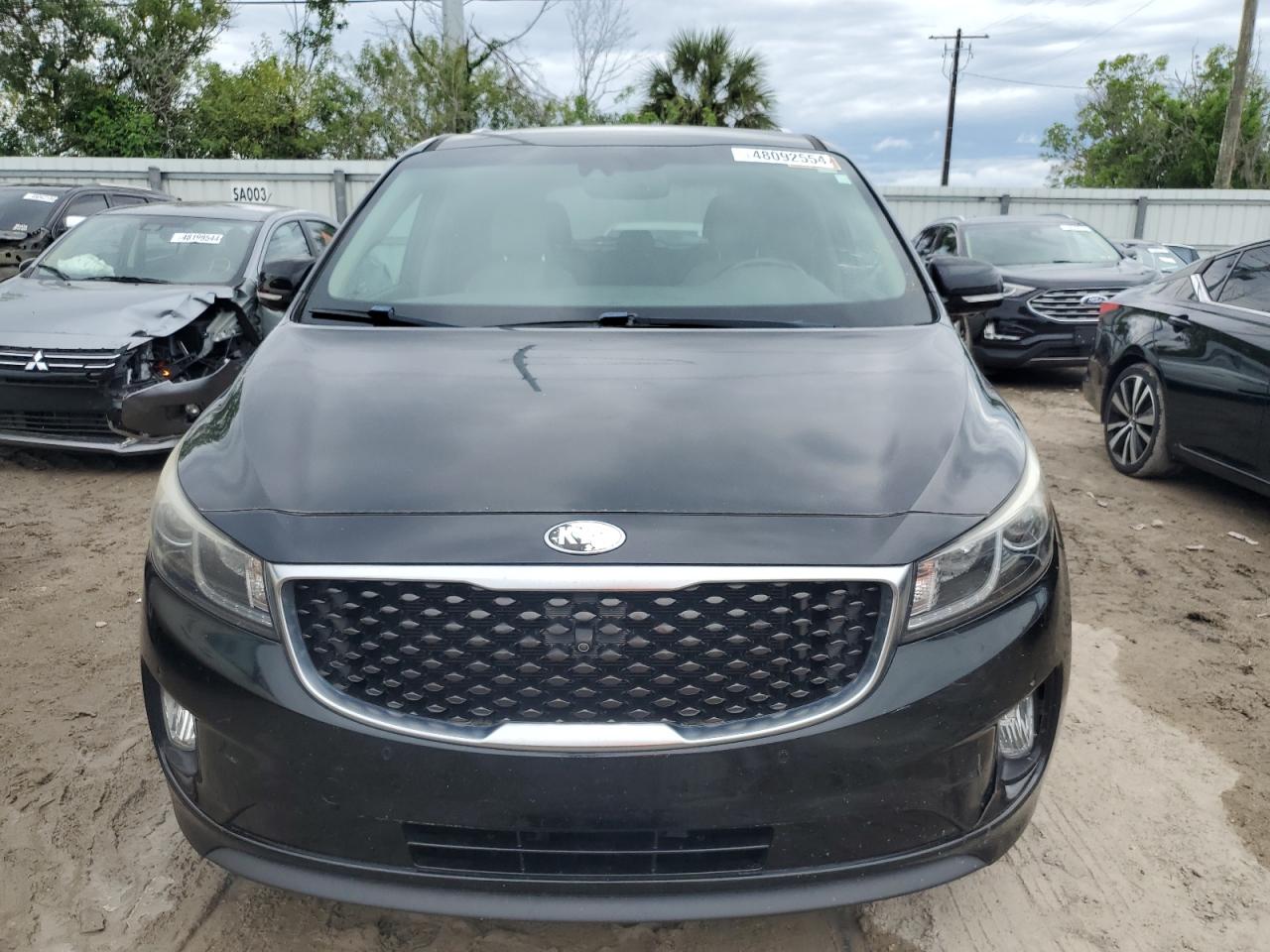 Photo 4 VIN: KNDMC5C10J6356604 - KIA SEDONA 