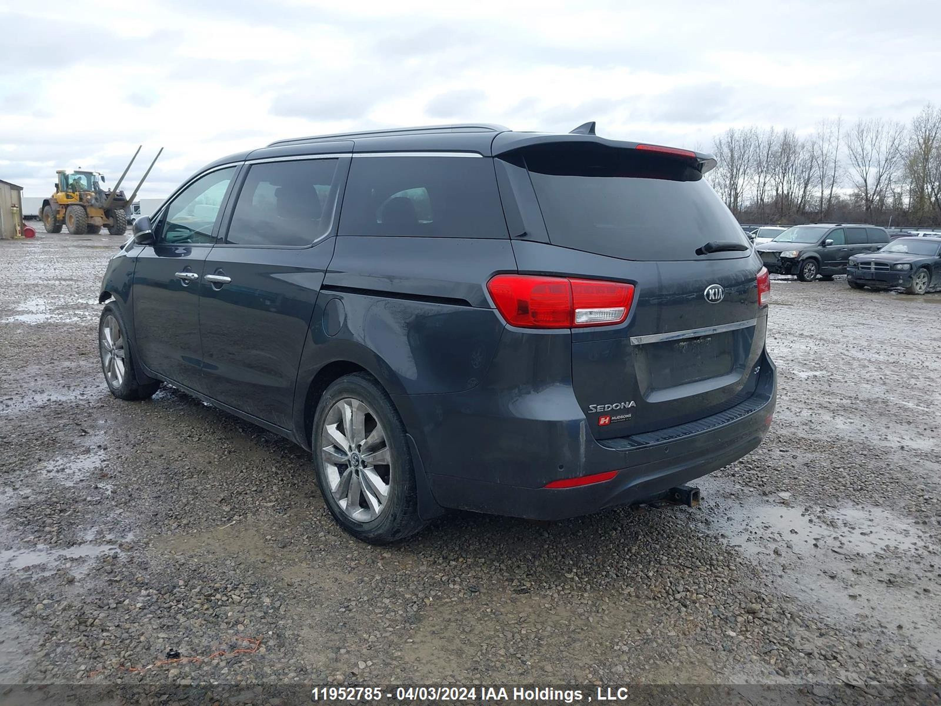 Photo 2 VIN: KNDMC5C13H6270455 - KIA SEDONA 