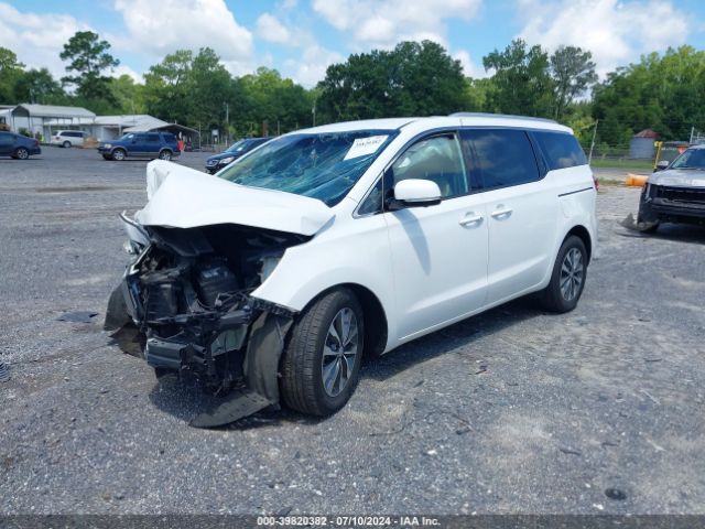 Photo 1 VIN: KNDMC5C13J6351042 - KIA SEDONA 