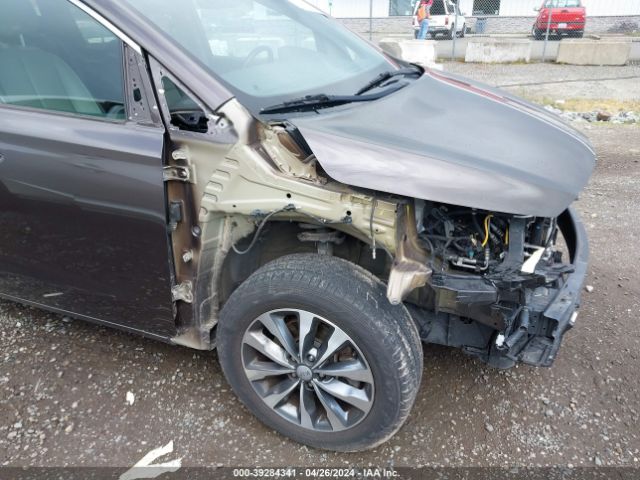 Photo 5 VIN: KNDMC5C14G6144121 - KIA SEDONA 