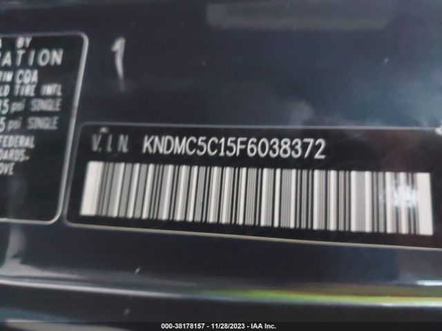 Photo 8 VIN: KNDMC5C15F6038372 - KIA SEDONA 