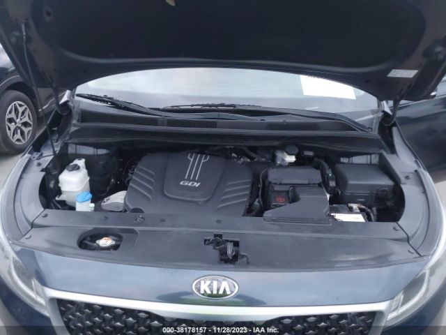 Photo 9 VIN: KNDMC5C15F6038372 - KIA SEDONA 