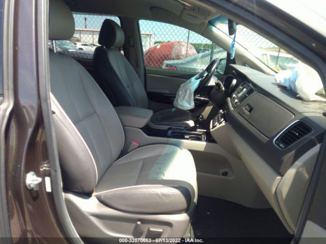 Photo 4 VIN: KNDMC5C15F6058654 - KIA SEDONA 