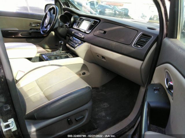 Photo 4 VIN: KNDMC5C16G6170560 - KIA SEDONA 