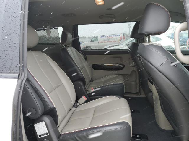 Photo 10 VIN: KNDMC5C16H6257280 - KIA SEDONA EX 