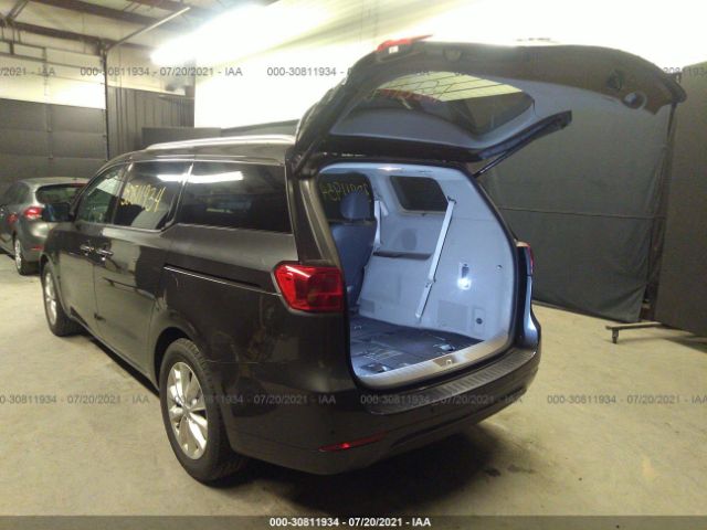 Photo 2 VIN: KNDMC5C17J6388059 - KIA SEDONA 