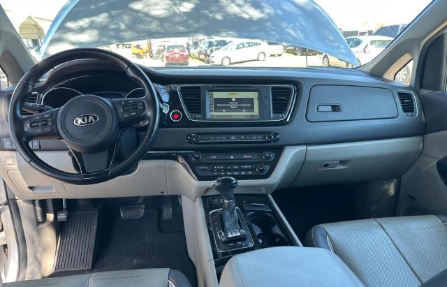 Photo 8 VIN: KNDMC5C18F6050631 - KIA SEDONA EX 