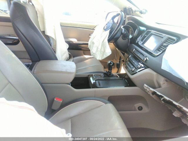 Photo 4 VIN: KNDMC5C19F6046555 - KIA SEDONA 