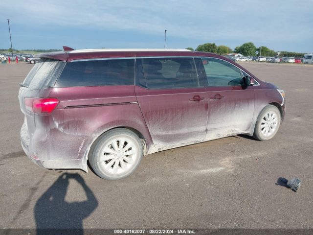 Photo 3 VIN: KNDMC5C1XF6047746 - KIA SEDONA 