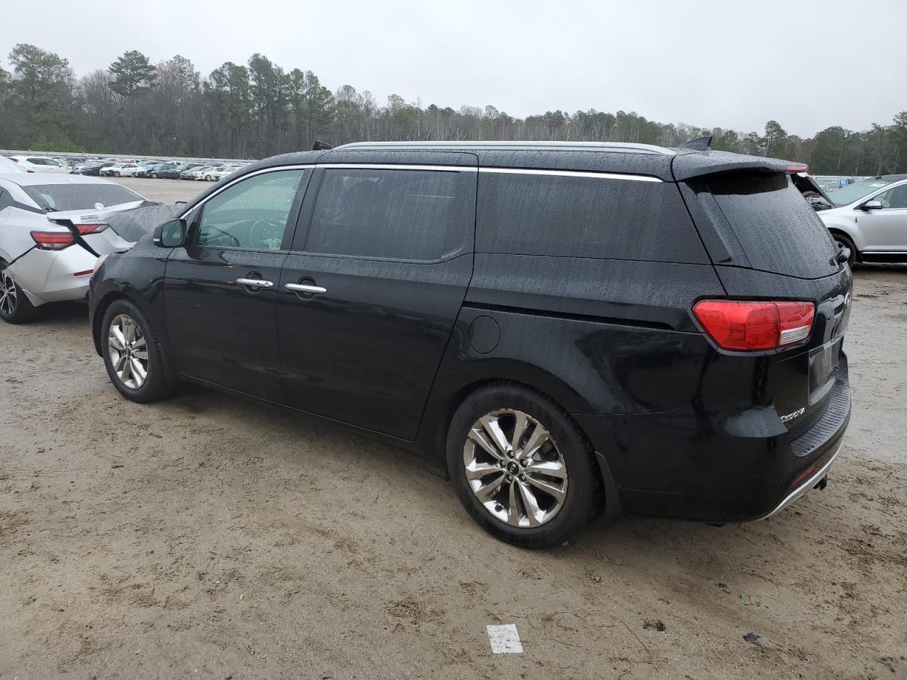 Photo 1 VIN: KNDME5C15F6034316 - KIA SEDONA 