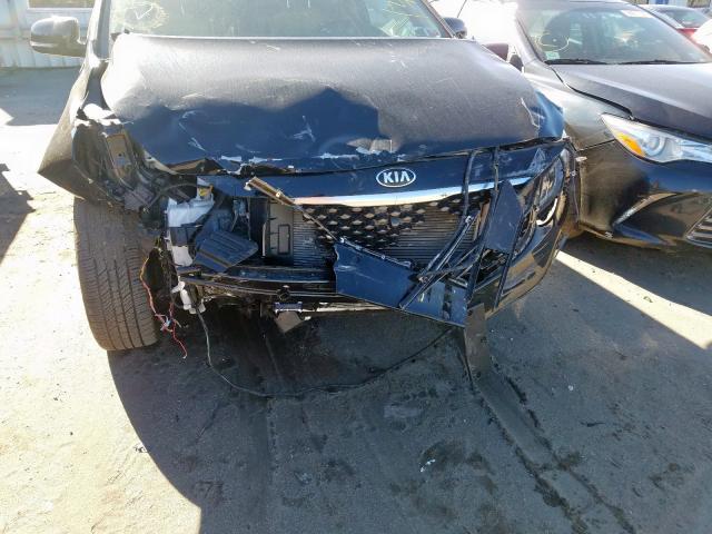 Photo 8 VIN: KNDME5C18J6394219 - KIA SEDONA SXL 