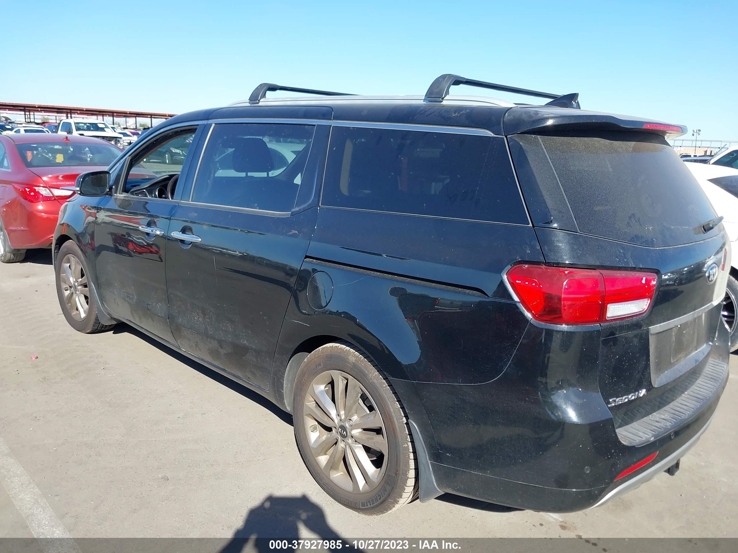 Photo 2 VIN: KNDME5C1XF6033145 - KIA SEDONA 