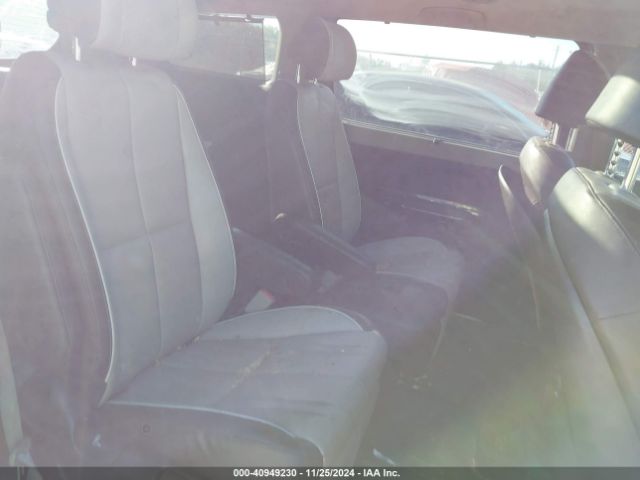 Photo 7 VIN: KNDME5C1XJ6396716 - KIA SEDONA 