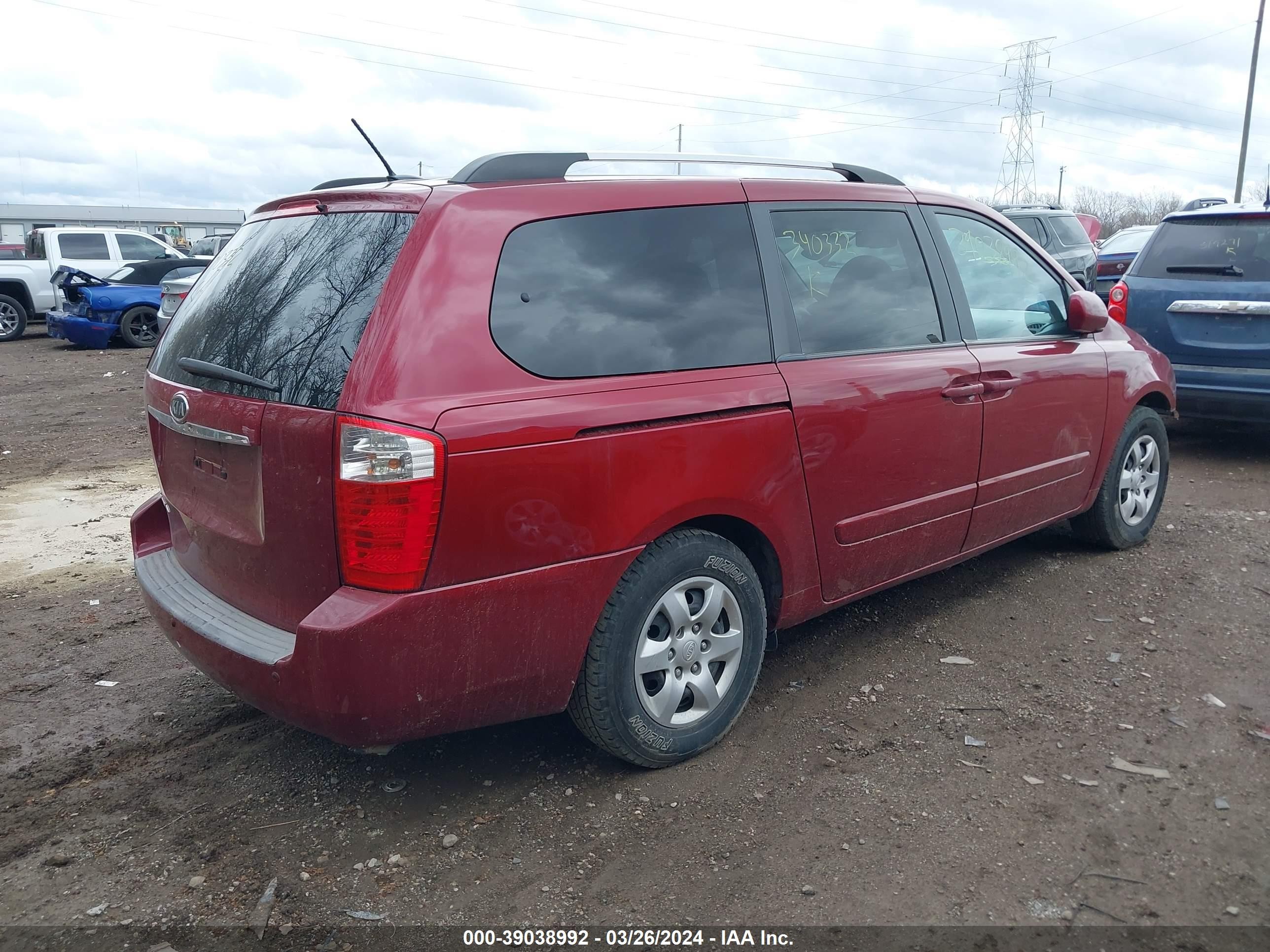 Photo 3 VIN: KNDMG4C31A6340332 - KIA SEDONA 