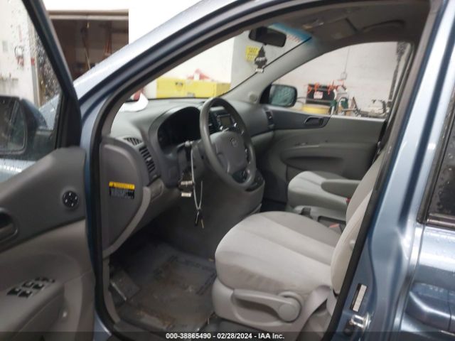 Photo 4 VIN: KNDMG4C37A6332722 - KIA SEDONA 