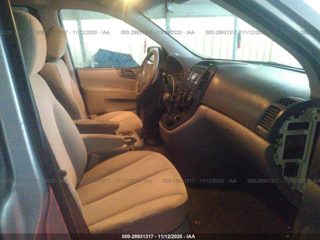 Photo 4 VIN: KNDMG4C3XA6339504 - KIA SEDONA 