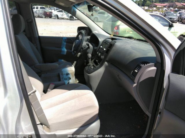 Photo 4 VIN: KNDMG4C72B6372825 - KIA SEDONA 