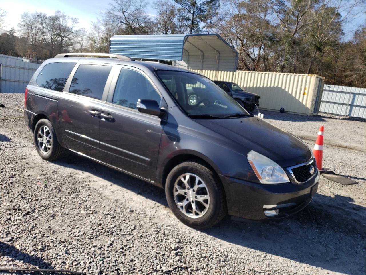 Photo 3 VIN: KNDMG4C72E6547711 - KIA SEDONA 