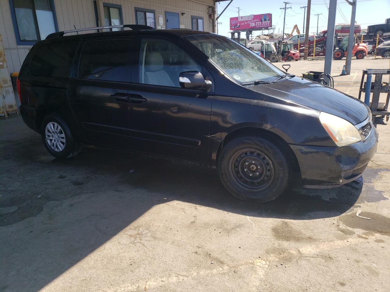 Photo 3 VIN: KNDMG4C73B6374468 - KIA SEDONA 