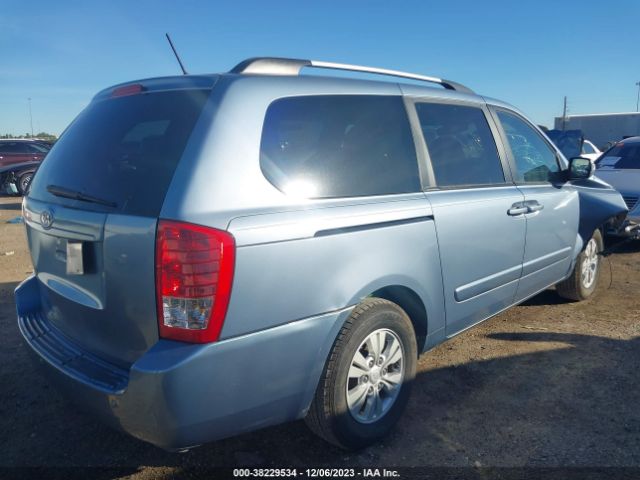 Photo 3 VIN: KNDMG4C74B6368548 - KIA SEDONA LX 