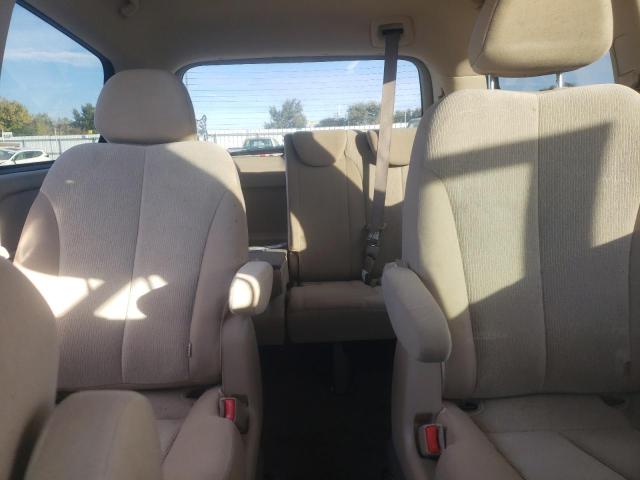 Photo 9 VIN: KNDMG4C74B6370803 - KIA SEDONA LX 