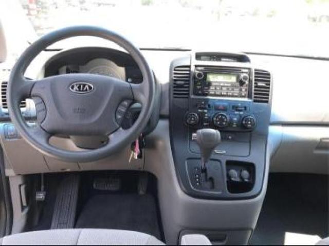 Photo 8 VIN: KNDMG4C74B6388783 - KIA SEDONA LX 