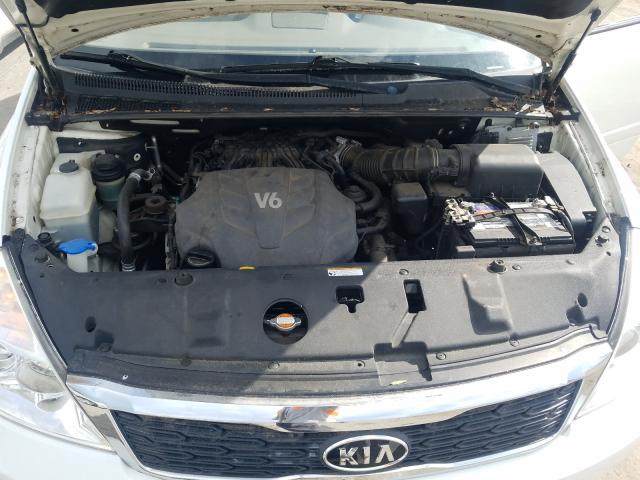 Photo 6 VIN: KNDMG4C74C6447560 - KIA SEDONA LX 