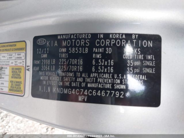 Photo 8 VIN: KNDMG4C74C6467792 - KIA SEDONA 