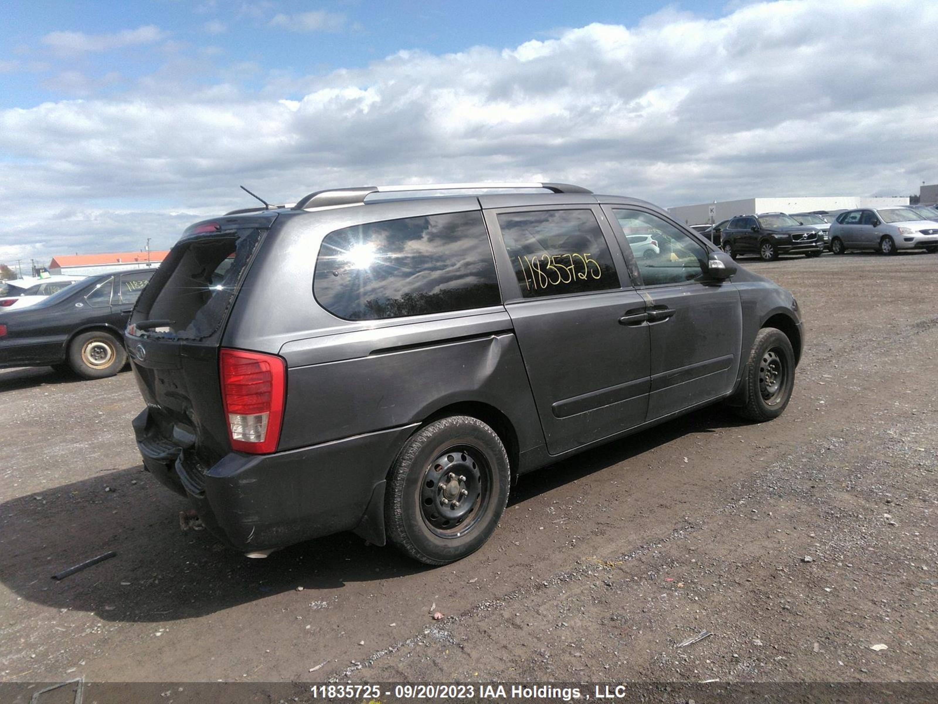 Photo 3 VIN: KNDMG4C74C6480509 - KIA SEDONA 