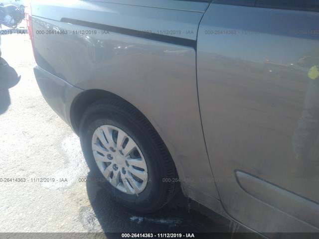 Photo 5 VIN: KNDMG4C76B6379230 - KIA SEDONA 