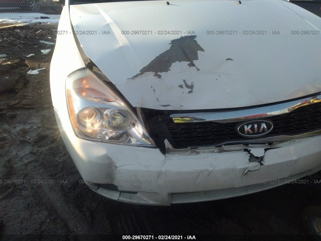 Photo 5 VIN: KNDMG4C76B6403817 - KIA SEDONA 