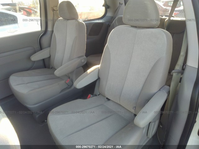 Photo 7 VIN: KNDMG4C76B6403817 - KIA SEDONA 