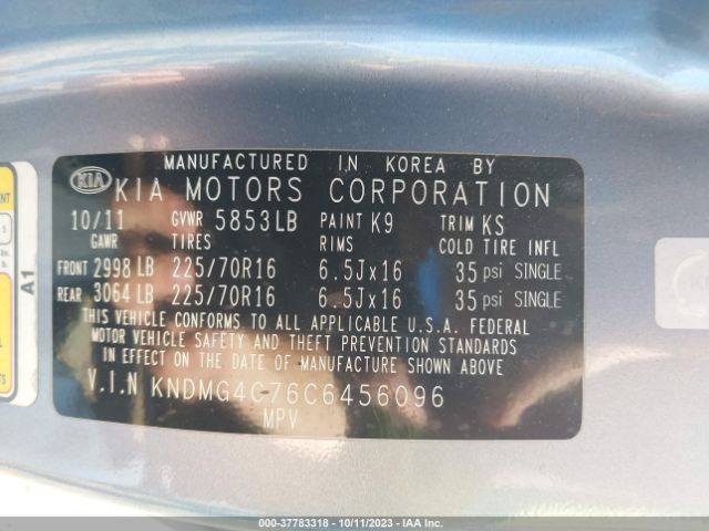 Photo 8 VIN: KNDMG4C76C6456096 - KIA SEDONA 