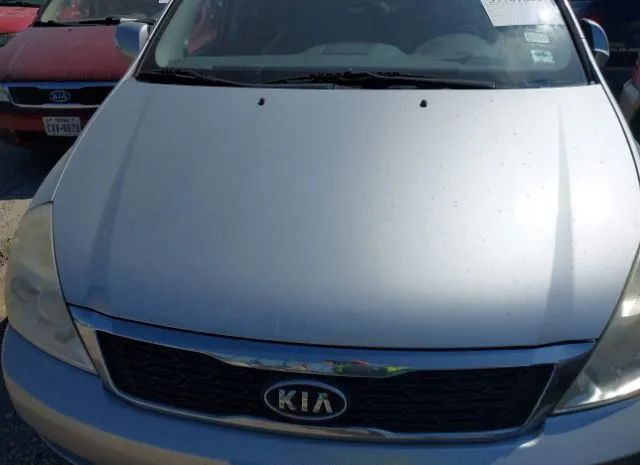 Photo 9 VIN: KNDMG4C76C6485713 - KIA SEDONA 