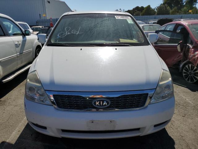 Photo 4 VIN: KNDMG4C77B6411585 - KIA SEDONA LX 