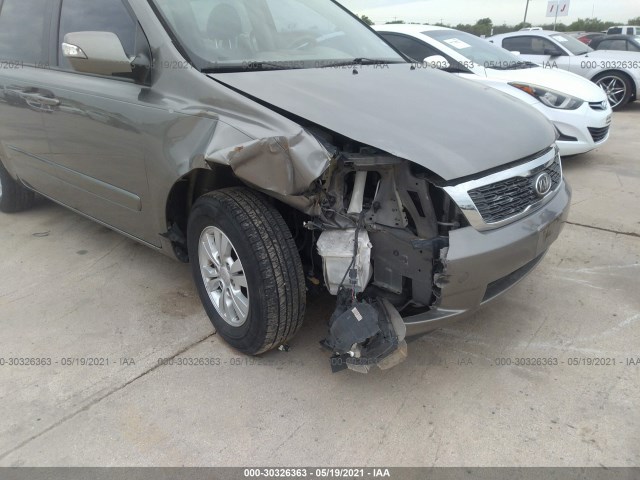 Photo 5 VIN: KNDMG4C77C6426024 - KIA SEDONA 