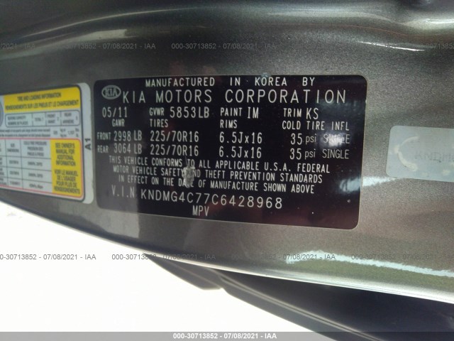 Photo 8 VIN: KNDMG4C77C6428968 - KIA SEDONA 