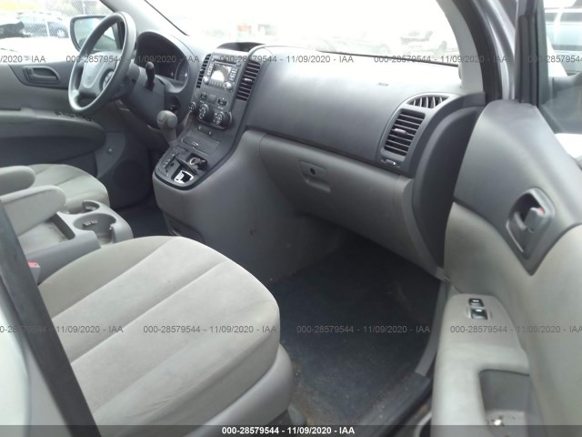 Photo 4 VIN: KNDMG4C77C6454065 - KIA SEDONA 